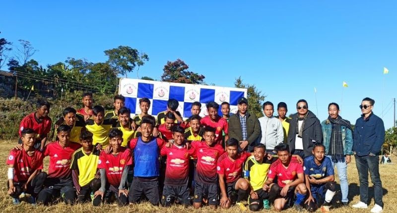 United Friends Club (red jersey) and Astute Brothers with guest of honour Vilelheto Khro before the final match at Tsiepama village.